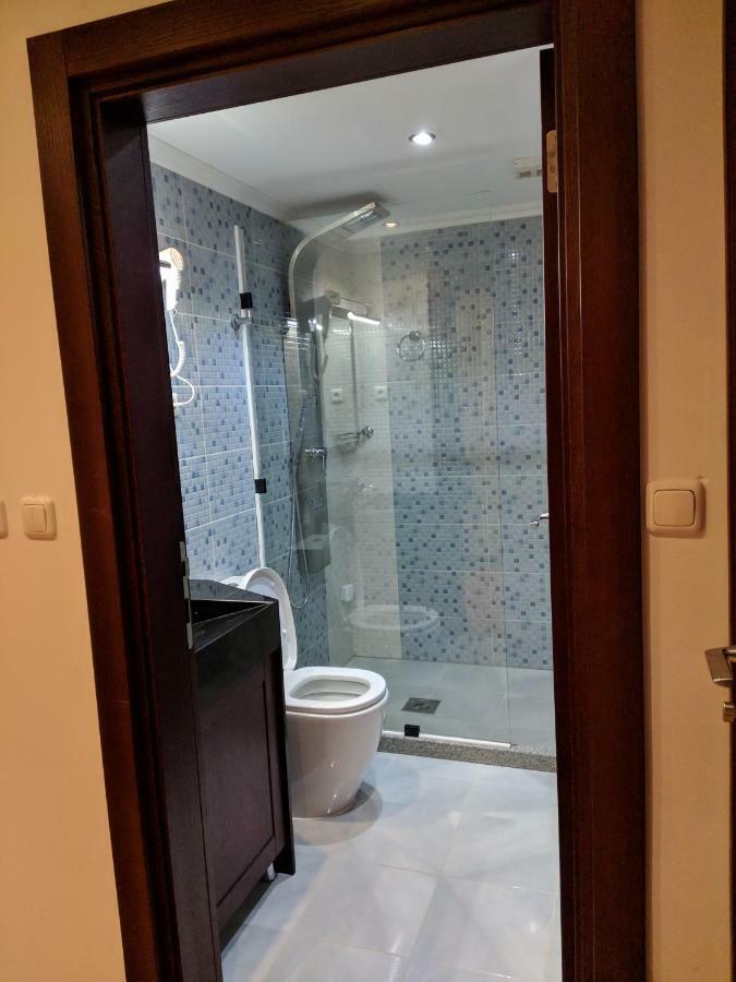 & Restaurant Abas Appartement Plav